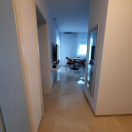 Petra&mihaela Apartment